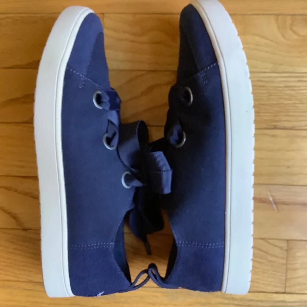 Koolaburra Suede and Canvas Sneakers - Penley Blue SZ 9.5